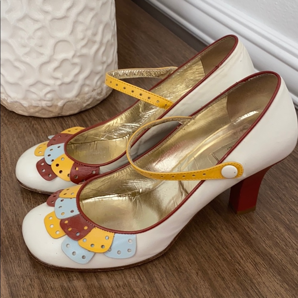 Cute leather Muti colored shoes